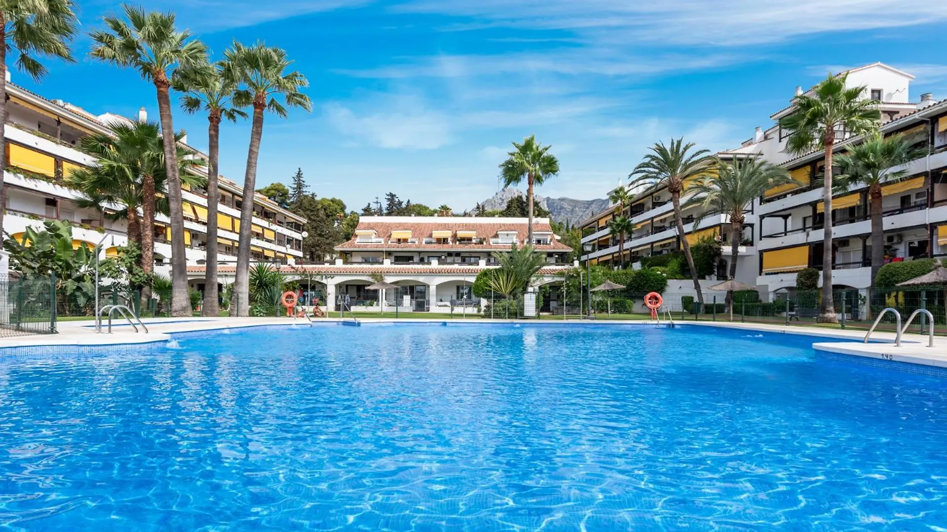 Spacious & Comfy Studio In Golden Mile Marbella Apartment