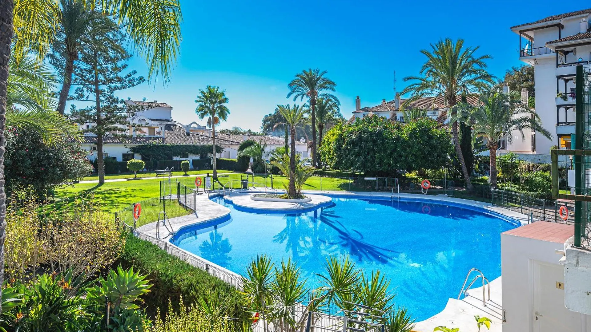 Spacious & Comfy Studio In Golden Mile Marbella Spain