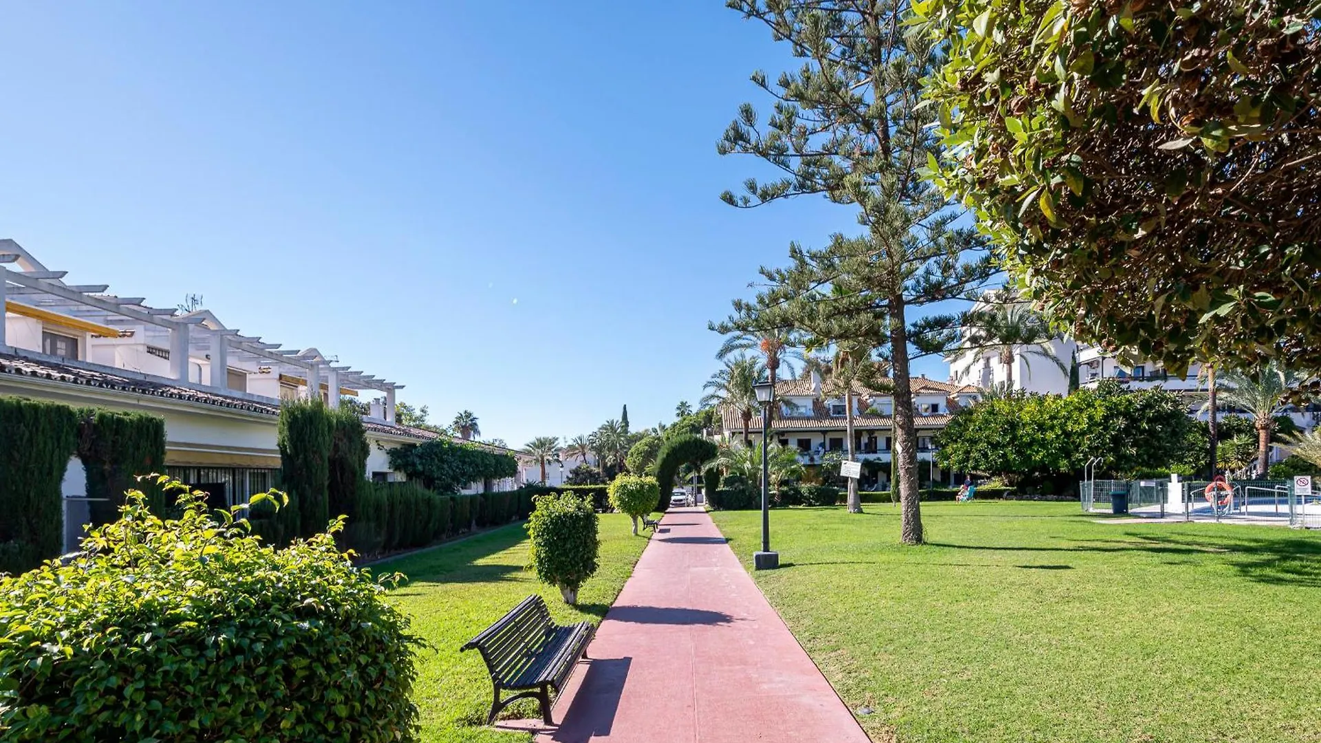 Spacious & Comfy Studio In Golden Mile Marbella 0*,  İspanya